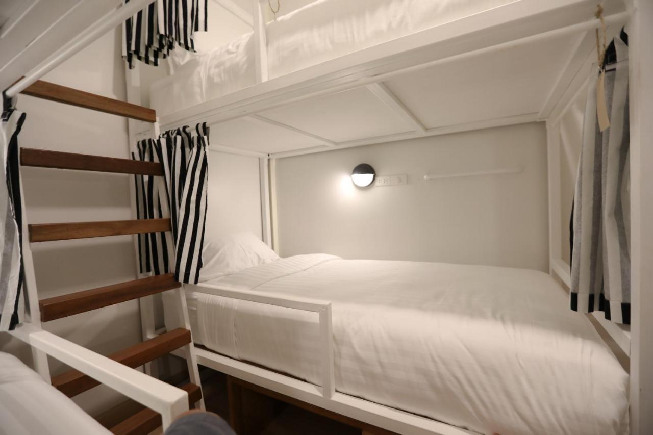 Hostel Lullaby Non-Smoking (Adults Only) Chiang Mai Buitenkant foto