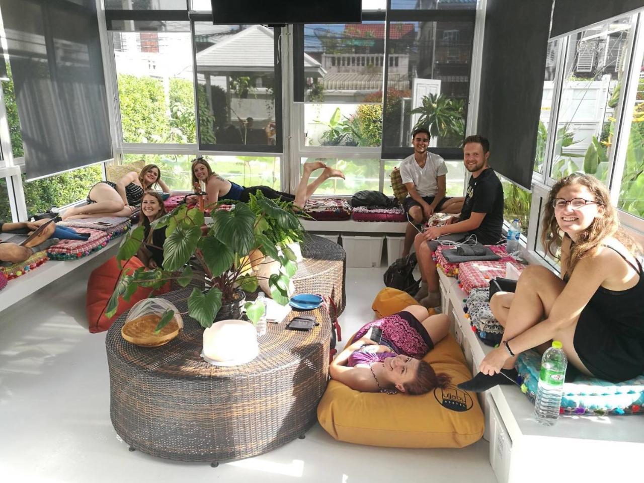 Hostel Lullaby Non-Smoking (Adults Only) Chiang Mai Buitenkant foto
